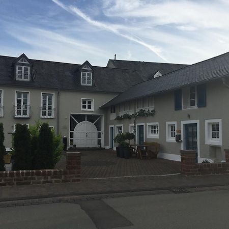 Ferienwohnung Stuebchen Salmtal Bagian luar foto
